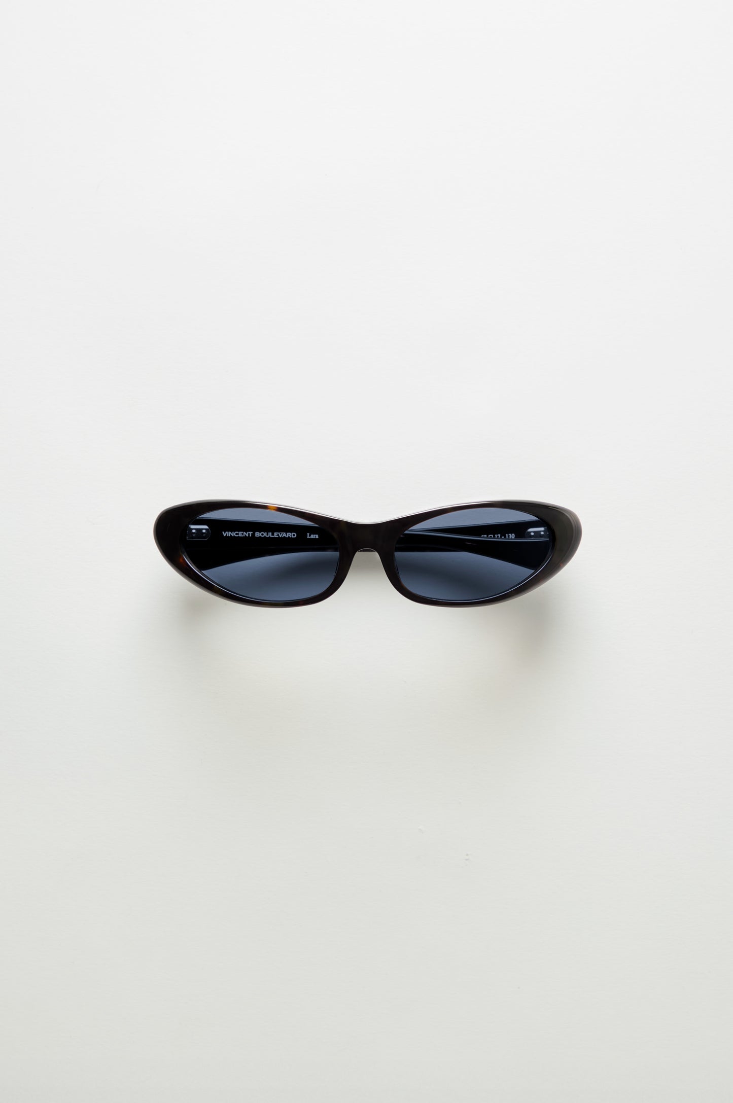 Lara in Onyx & Navy